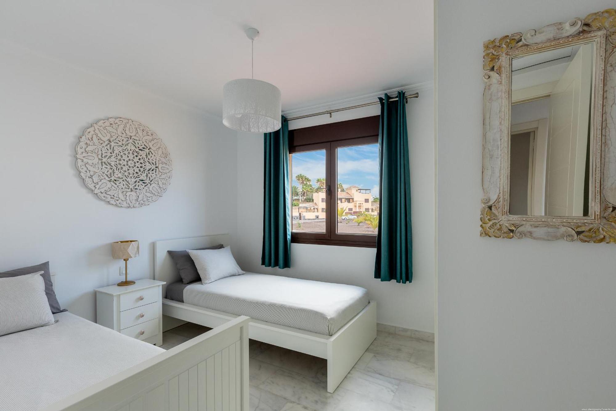 Villa With 4 Bedrooms And Private Heated Pool サンミゲル・デ・アボナ エクステリア 写真