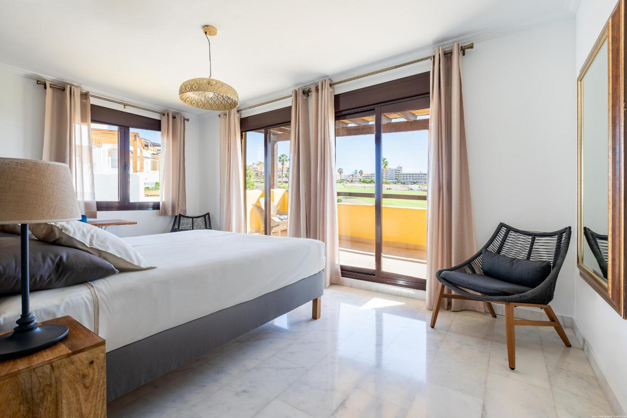 Villa With 4 Bedrooms And Private Heated Pool サンミゲル・デ・アボナ エクステリア 写真